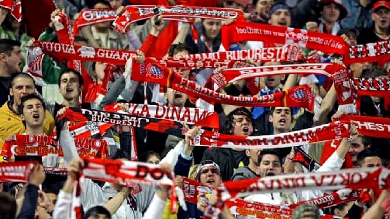 Fanii lui Dinamo au cumpărat bilete virtuale pe durata închiderii stadioanelor pentru a-şi ajuta echipa din punct de vedere financiar