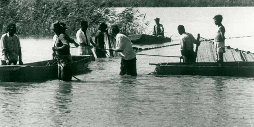 Lacul Brateş în anii 30 FOTO Arhiva Bibliotecii VA Urechia