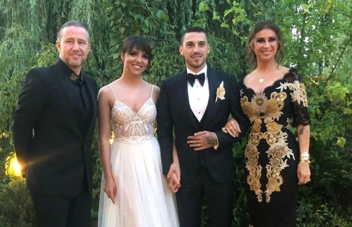 
    Laurentiu Reghecampf si Anamaria Prodan au fost nașii familiei lui Nicușor StanciuFOTO: Instagram  