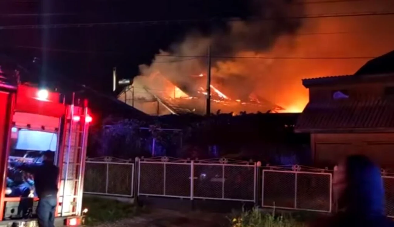 Incendiul a provocat daune enorme FOTO ISU Neamț
