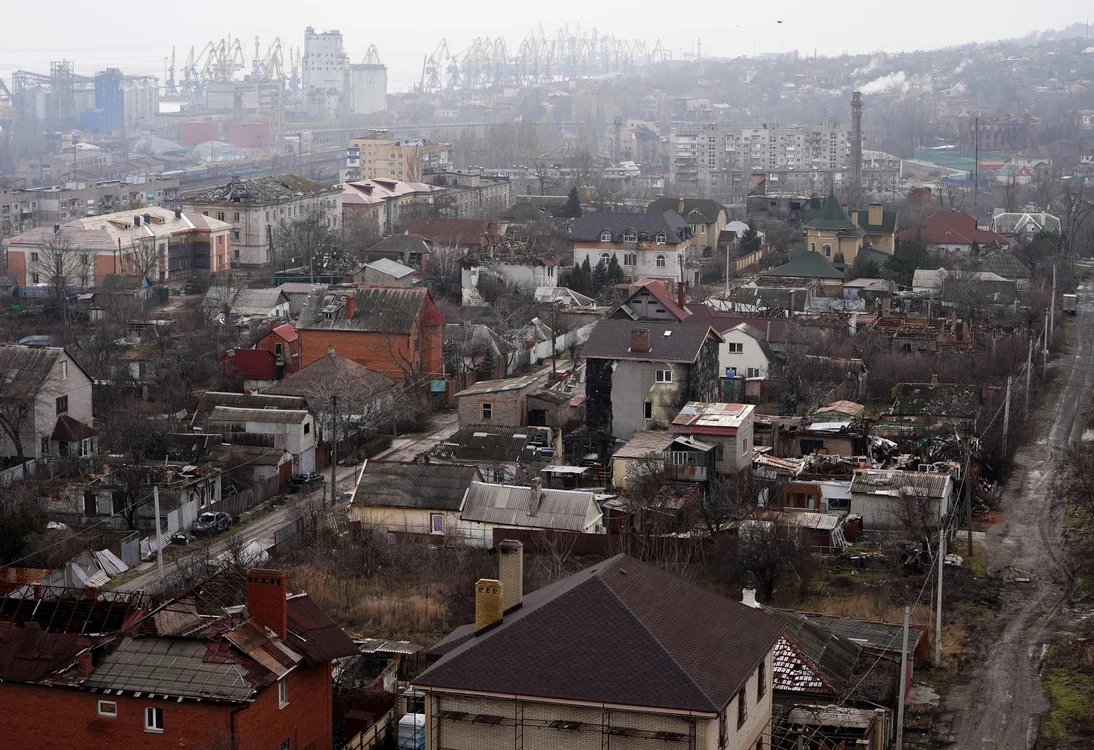 Imagini cu Mariupol, bombardat FOTO: Profimedia