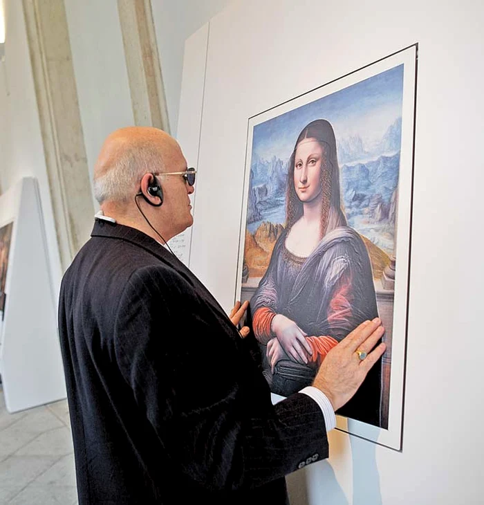 Bustul celebrei Mona Lisa poate fi admirat prin atingeriFoto: Guliver/Gettyimages