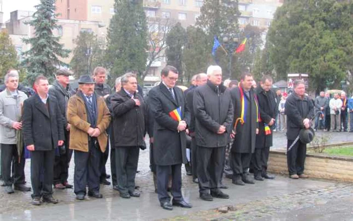 Victor Ciorbea a condus delegaţia PNŢCD 