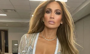 1 jlo bun jpg jpeg
