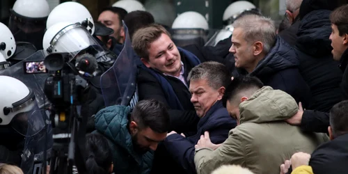 Proteste în Novi Sad față de accidentul mortal din gară care a ucis 15 persoane. FOTO Profimedia