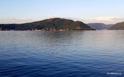 Dunărea la Orșova  Foto Daniel Guță jpg