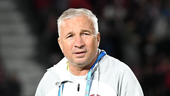 Dan Petrescu (Sportpictures) jpg