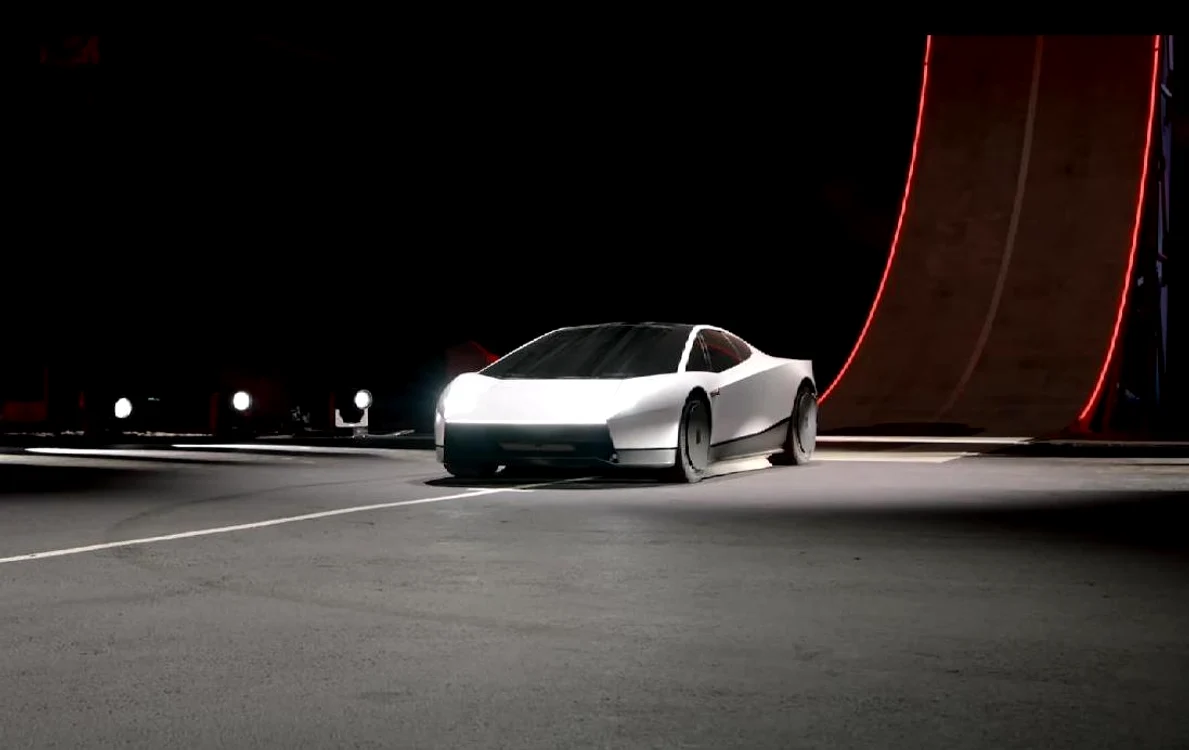 Tesla a prezentat noul Roadster