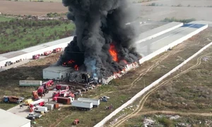 incendiu depozit voluntari 13 oct 2022 foto captura you tube  party media studio (11) png