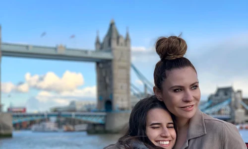 Sara se află la studii în Marea Britanie jpeg