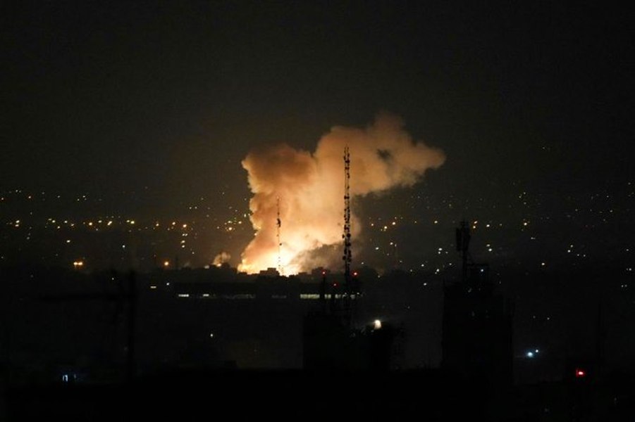 LIVE TEXT Atac aerian masiv al Israelului asupra Iranului. Trump avertizează tara islamică: Următoarele atacuri vor fi „mai brutale”