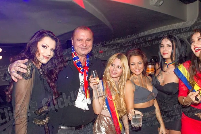 Alexandra Stan are 23 de ani şi a cunoscut celebritatea şi peste hotare odată cu melodia „Mr. Saxobeat” (FOTO: ARHIVA PERSONALĂ)