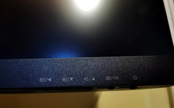Monitor Philips 272E1 butoane