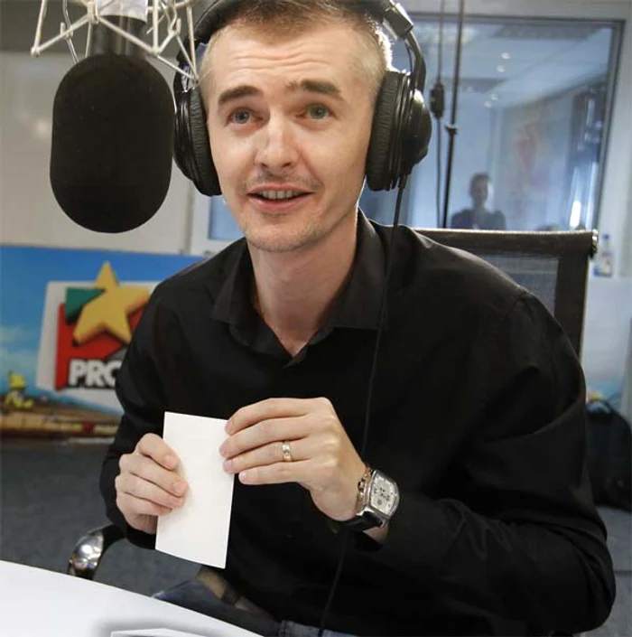 Mentalistul Cristian Gog a realizat 3 numere senzaţionale în studioul ProFM, cu ascultători, prin telefon