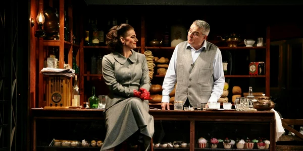 Maia Morgenstern și Mircea Rusu, pe scena Teatrului Național București FOTO: Augustin Bucur