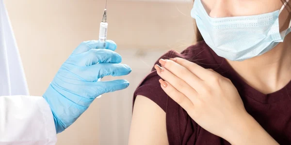 Adolescent copil vaccin FOTO Shutterstock