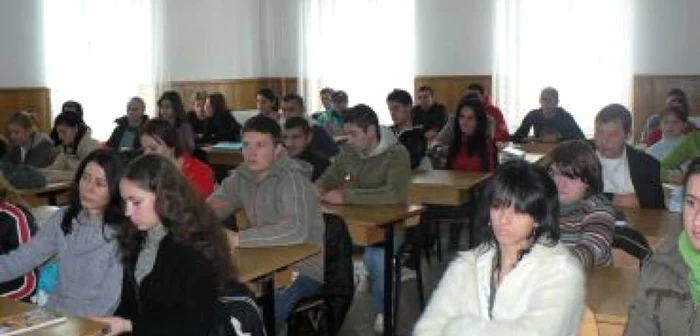 Târgu-Jiu: Investiţii de peste 200 de mii de lei la Universitatea "Constantin Brâncuşi"