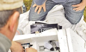 În nacelă au fost fixate un aparat foto, o  cameră video full HD, o cameră video  cu emiţătorul pentru transmisie live la  sol, sistemul de tracking radio şi baterii jpeg