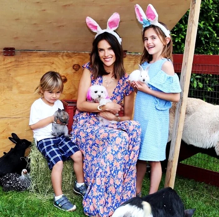 Alessandra Ambrosio jpeg