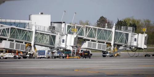 aeroportul otopeni henri coanda foto inquam photos george calin