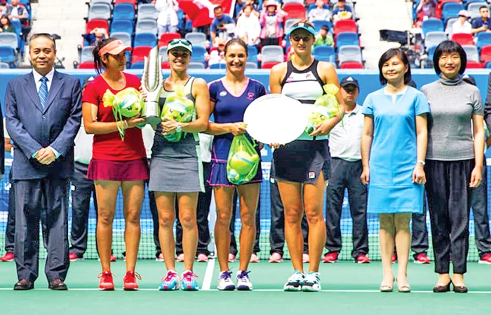 Begu și Niculescu, la festivitatea de premiere