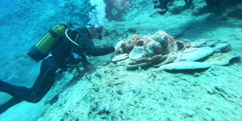 turcia epava vase jpg