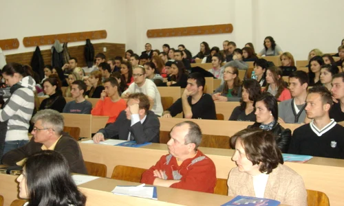 Cine a pus teoria în practică jpeg