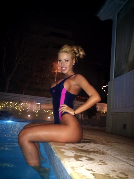 Loredana Chivu (Foto: Facebook)