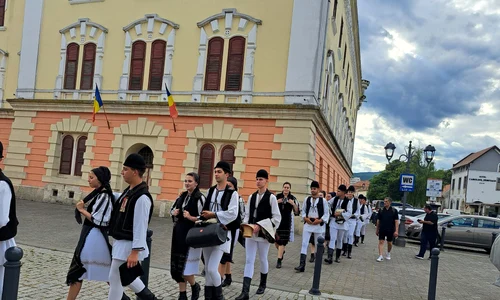 orasul novaci jpg