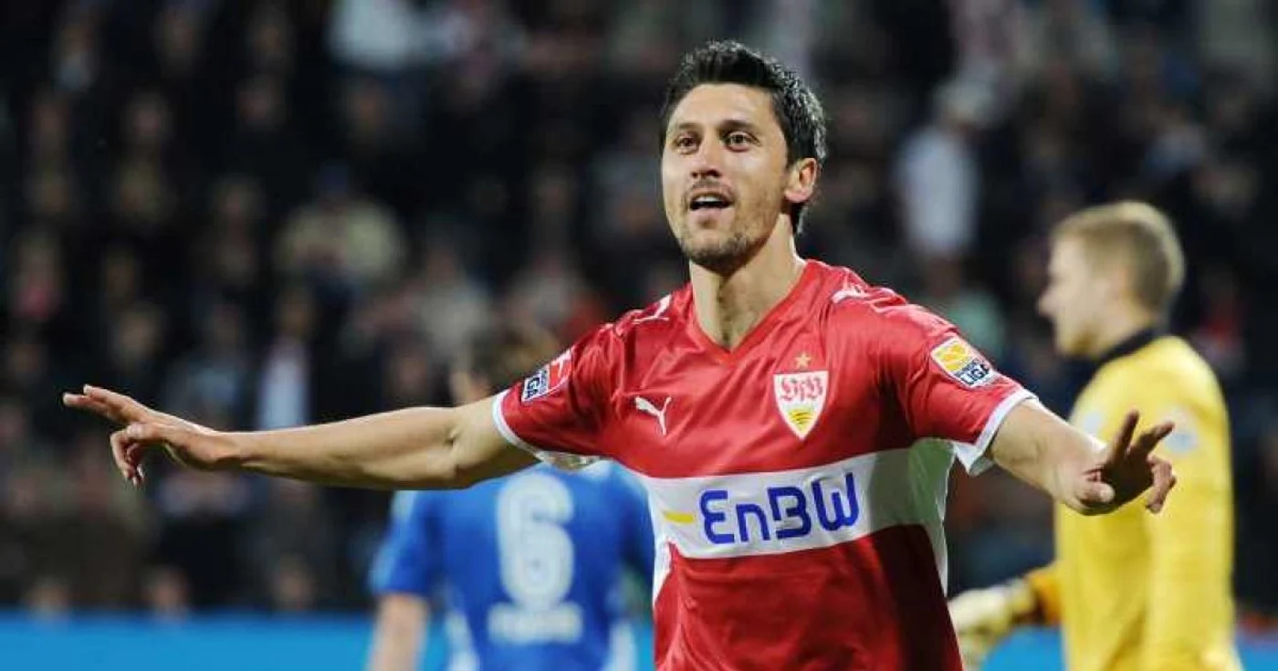 Ciprian Marica părăseşte clubul din Stuttgart după 3 ani
