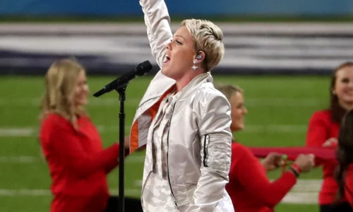 GettyImages 914302974 pink jpeg