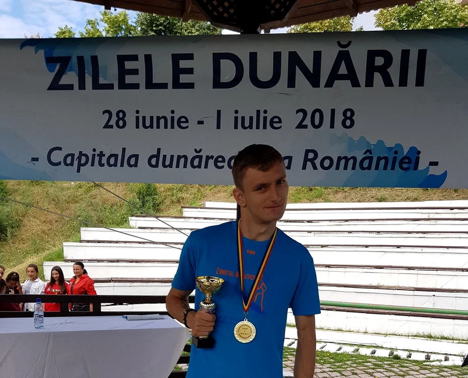 Unul din primele concursuri câștigate de Marian la atletism FOTO arhiva personală