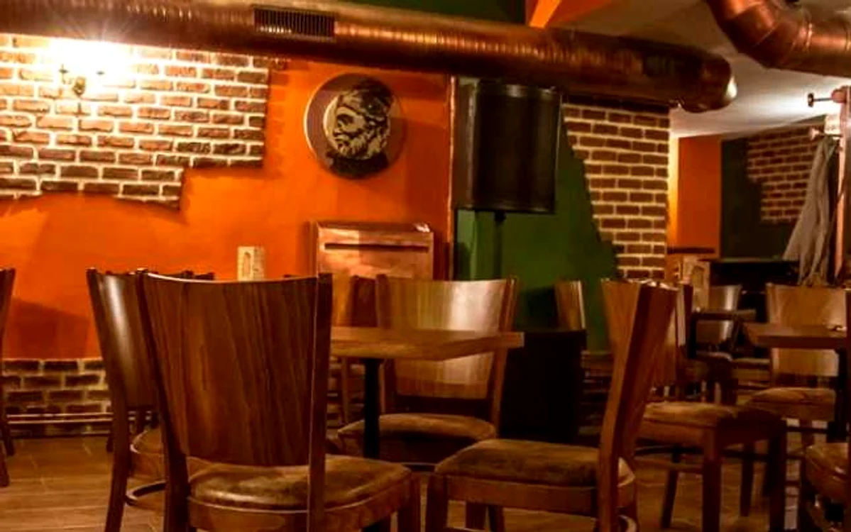 Bram Stoker's Pub 4
