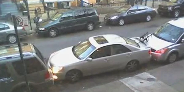 Sensuri unice pe două străzi