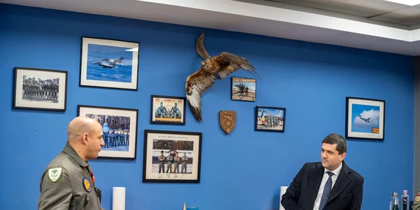 Pilotul român care a doborât o dronă în Estonia FOTO Facebook Radu Miruță