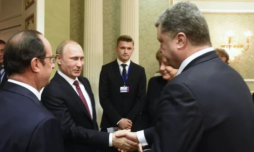 Negocieri la Minsk - Porosenko - Hollande - Putin FOTO AP