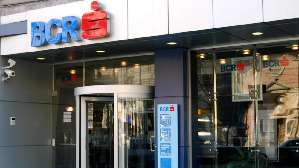 Fostă directoare BCR, condamnată cu suspendare după ce a păgubit zeci de clienți. Cum a rămas cu aproape un milion de euro