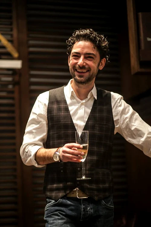 Dan Bordeianu insurat jpeg