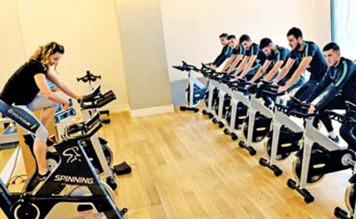 
    Tamaş a mai fost coechipier cu Bourceanu la Steaua şi anul trecut  