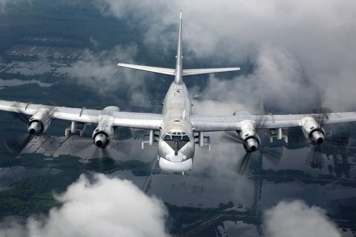 Bombardier Tu-95MS FOTO SHUTTERSTOCK