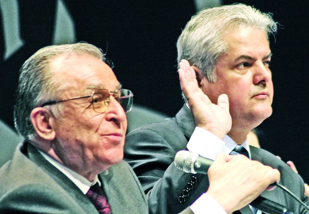 nastase si iliescu