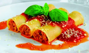 cannelloni umpluti cu carne de pui jpeg