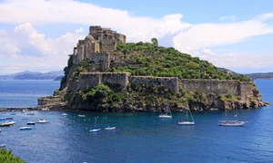 itiner aragonese castle 7022393 jpg