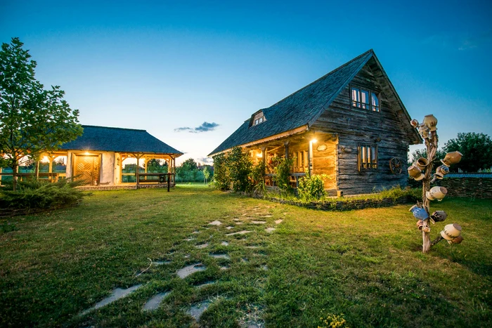 Aşa arată pensiunea unde a ales să stea Ed Sheeran după concertul de la Bucureşti