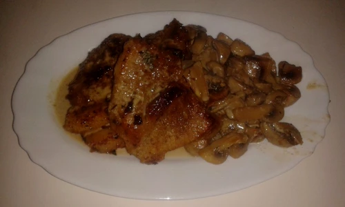 cotlete de porc cu ciuperci jpeg
