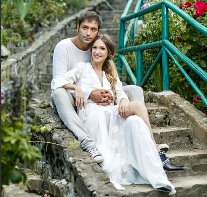 Adela Popescu și Radu Vâlcan au devenit părinți de băiețel în dimineața zilei de sâmbătă (11 iunie)foto: arhiva personală