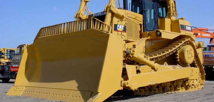Investiţiile în utilaje au scăzut cu 16,1%, iar cele în construcţii noi au scăzut cu 7,5%