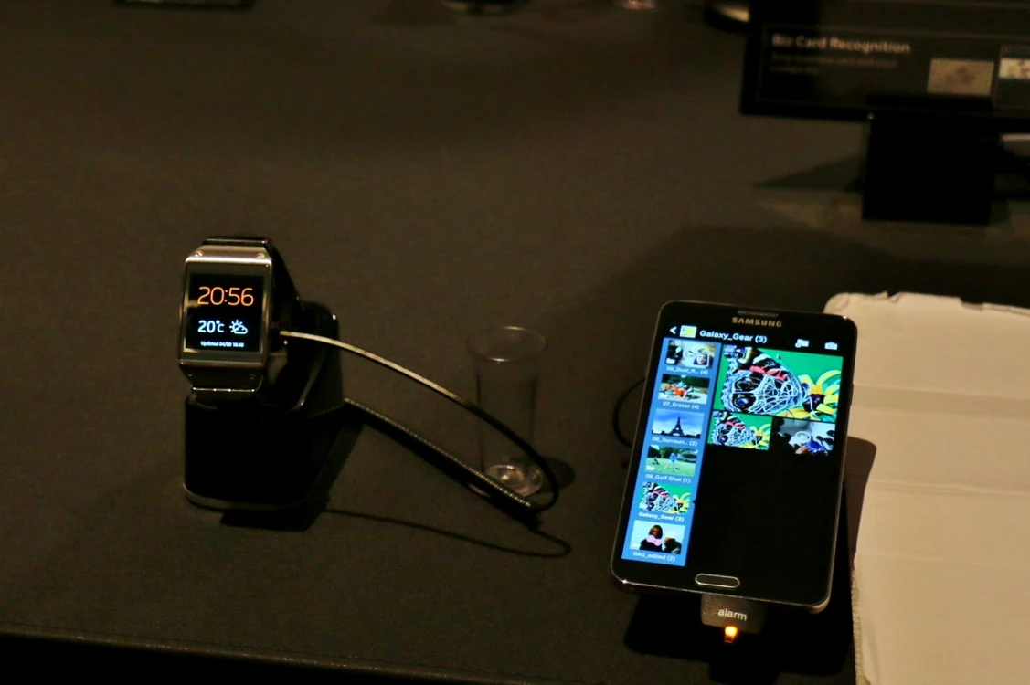 Galaxy Gear şi Galaxy Note 3 sunt prezentate oficial mâine în România