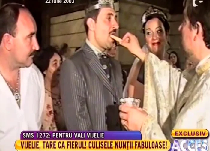
    Nunta lui Vali Vijelie (FOTO ACCES DIRECT)  