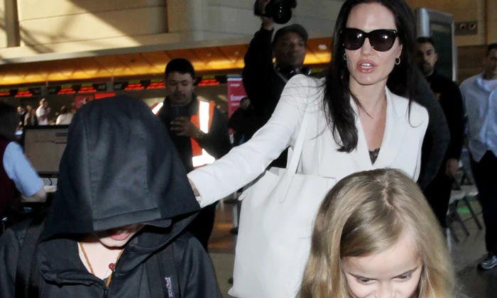 angelina jolie spl1460895 015 jpg jpeg